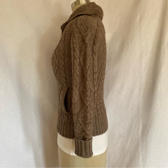 TNA Aritzia XS/S zip front cable sweater mocha - Picture 5 of 8